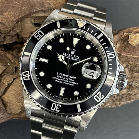 rolex submariner 16610 scatto alla data|rolex submariner 16610 specs.